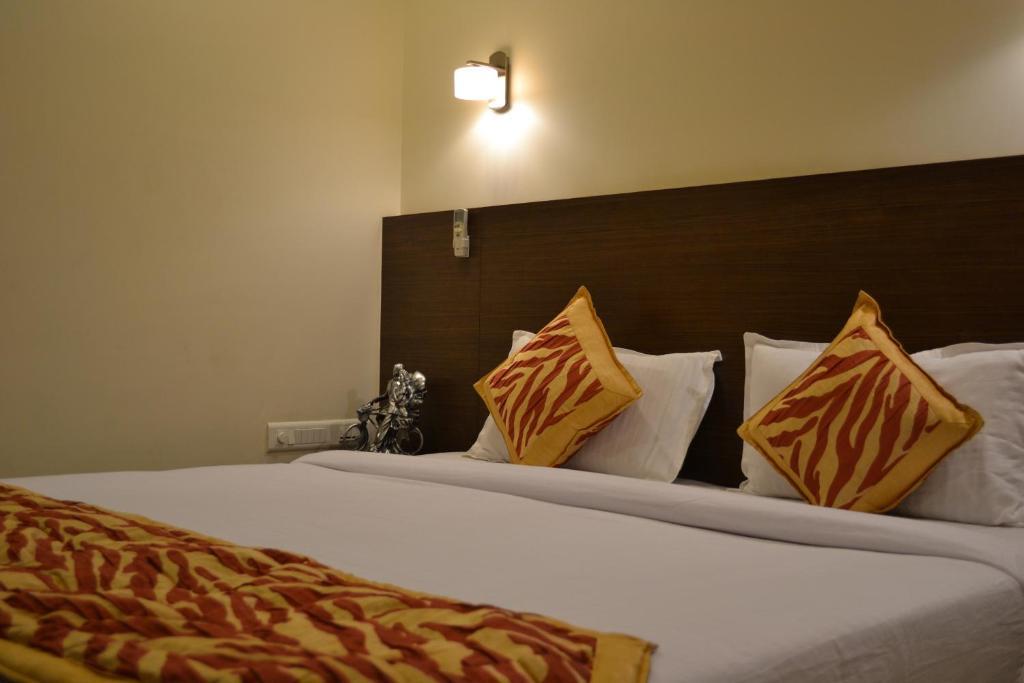 Hotel Adi Nagpur Cameră foto